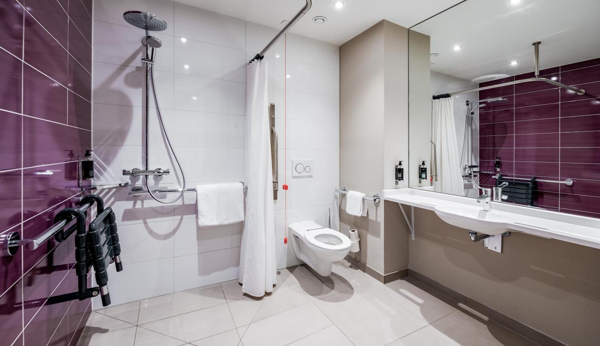 Premier Inn Muenchen City Zentrum Exteriör bild