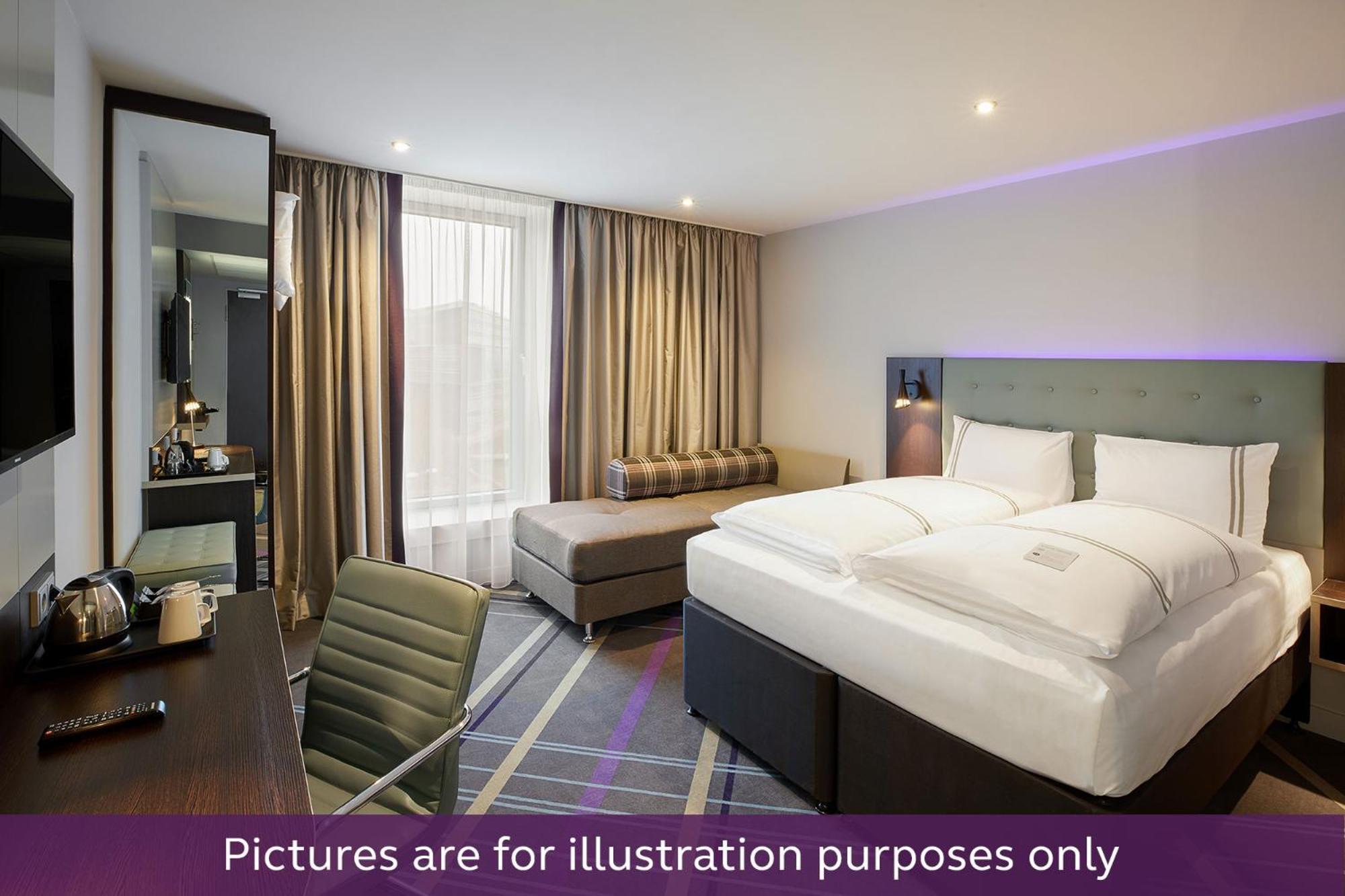 Premier Inn Muenchen City Zentrum Exteriör bild